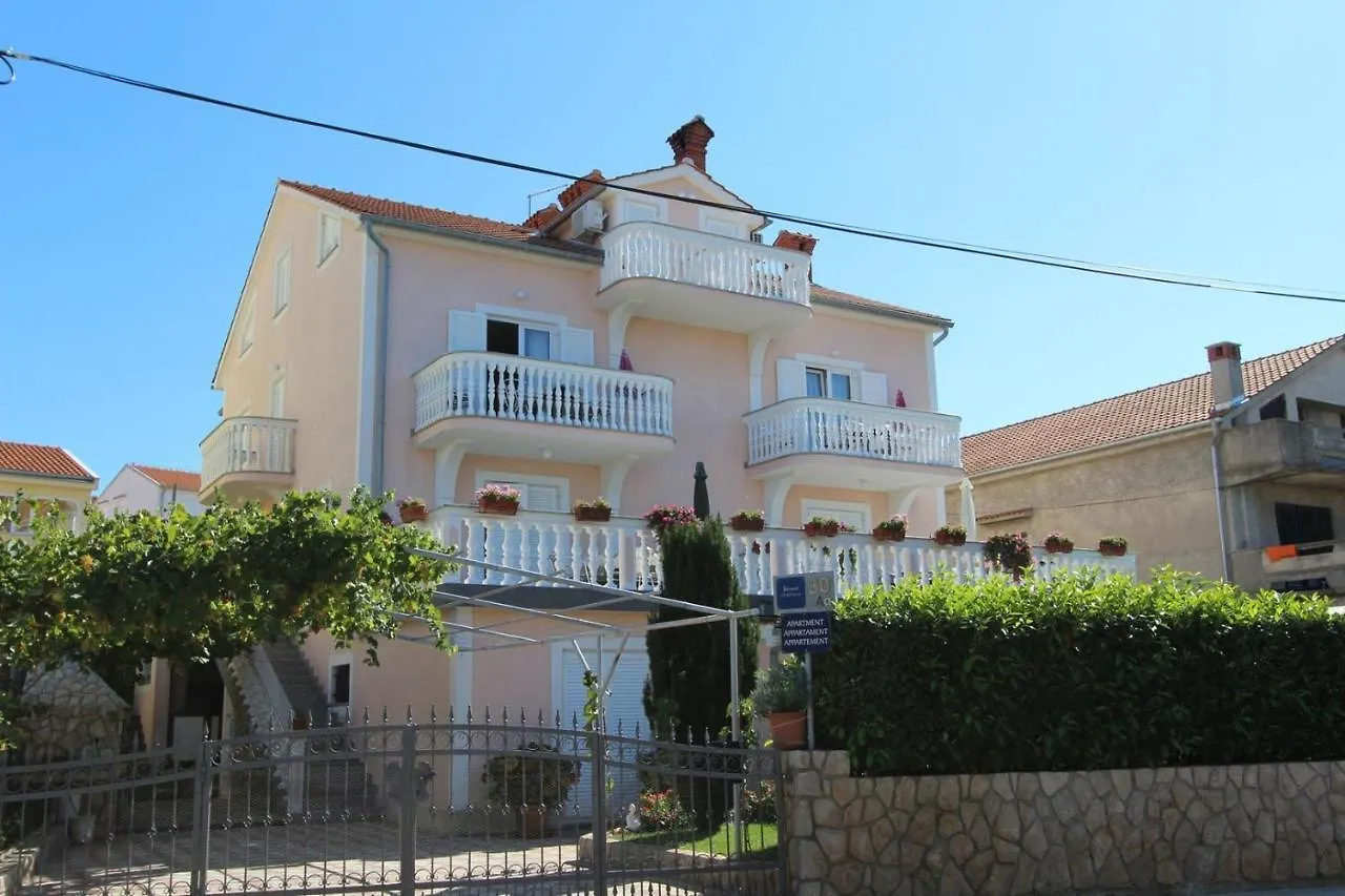 Apartments Ravlic Ana Malinska Penzion