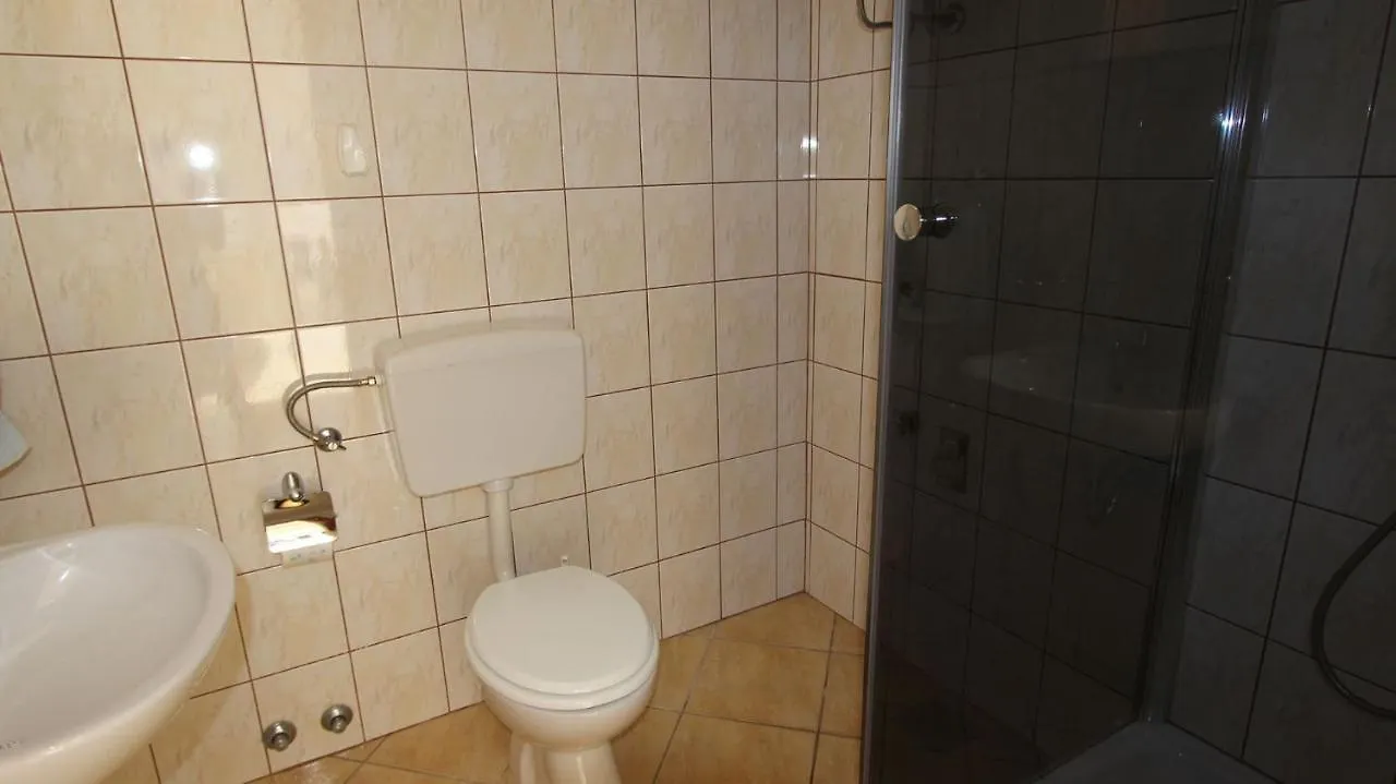 Apartments Ravlic Ana Malinska Penzion