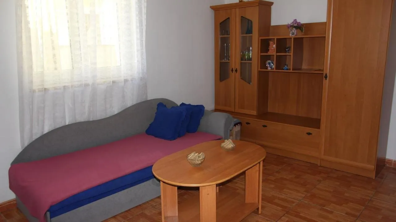 Guest house Apartments Ravlic Ana Malinska