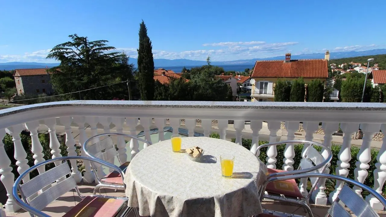 Apartments Ravlic Ana Malinska Croatia