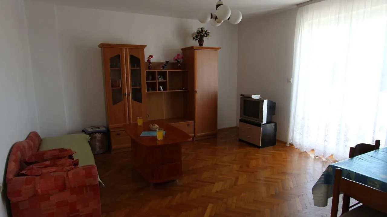 Guest house Apartments Ravlic Ana Malinska